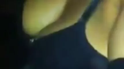 สาวเสน่ห์ช่วยตัวเองหีได้ดีในห้องนอนหลังเลิกงาน x วีดีโอ เกาหลี