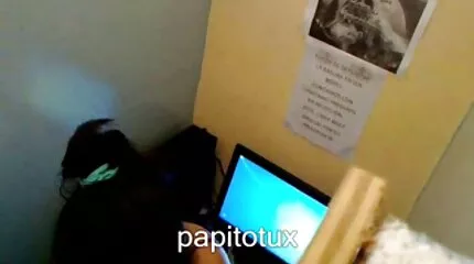 กระแทกสาว วีดีโอ โปั ๆ บนโซฟา